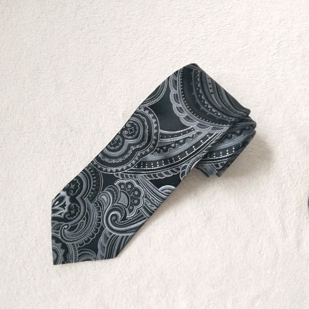 Donald Trump Signature Necktie Tie Silk Black Gray Paisley FloralJacquard 3.5x60